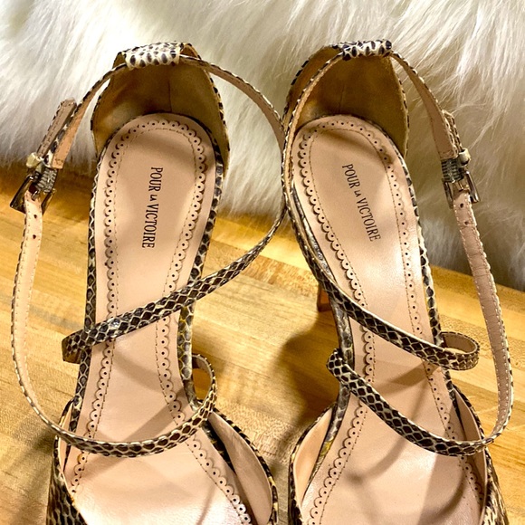 Pour La Victoire Cheyenne Snakeskin Embossed Leather Ankle Strap Pump - Picture 5 of 9